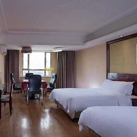 Vienna Hotel Dongguan Chang'An Mid Zhen'An Road 외부 사진