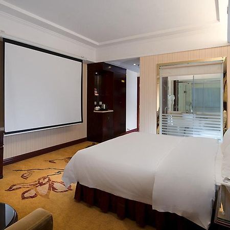 Vienna Hotel Dongguan Chang'An Mid Zhen'An Road 외부 사진